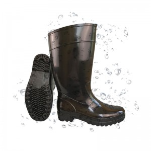 Slip and Chemical Resistant Black Economy PVC Rain Boots for Man
